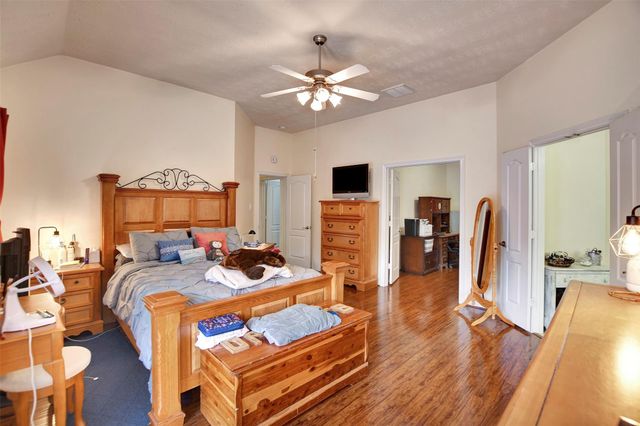 38114 E Sulphur Creek Drive, Magnolia, TX 77355