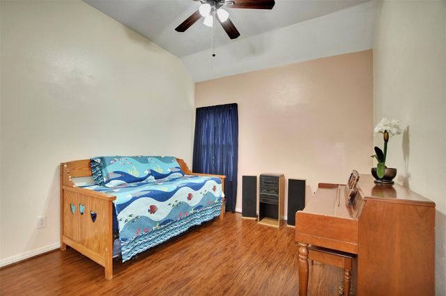 38114 E Sulphur Creek Drive, Magnolia, TX 77355