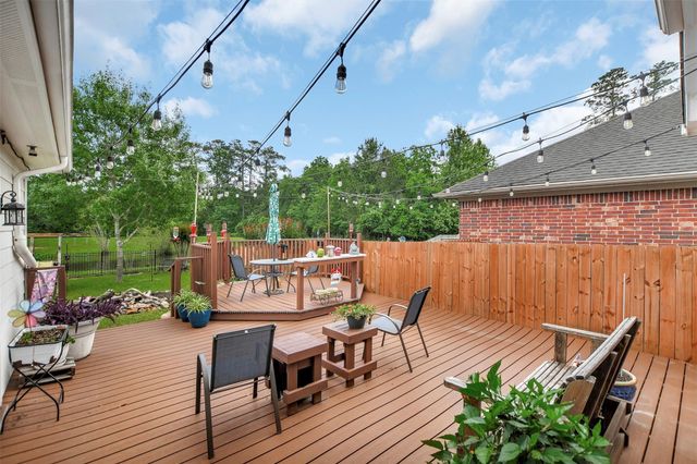 38114 E Sulphur Creek Drive, Magnolia, TX 77355