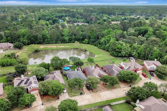 38114 E Sulphur Creek Drive, Magnolia, TX 77355