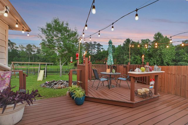 38114 E Sulphur Creek Drive, Magnolia, TX 77355