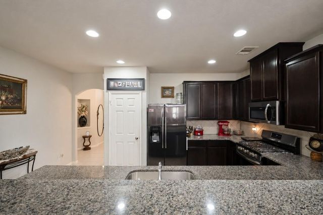 2020 Cedar Tree Court, Conroe, TX 77301
