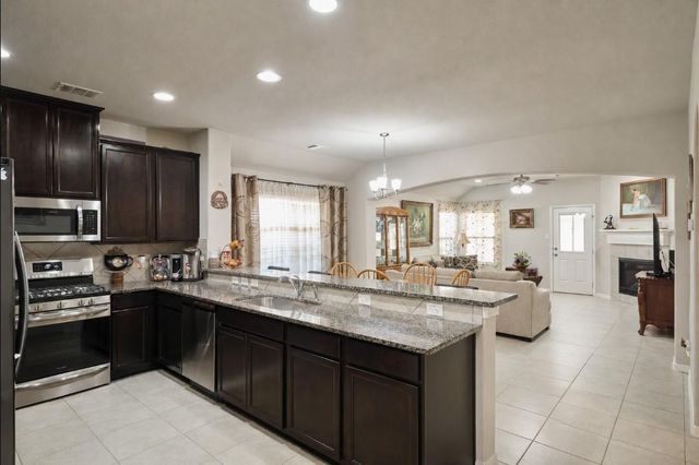 2020 Cedar Tree Court, Conroe, TX 77301