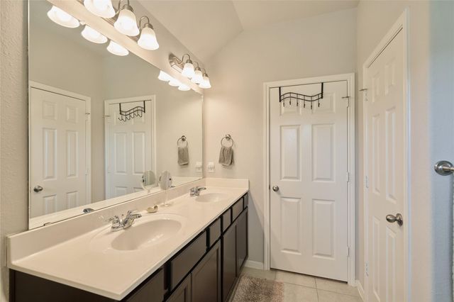 2020 Cedar Tree Court, Conroe, TX 77301