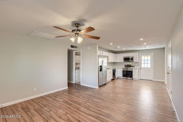 3429 E BLANCHE Drive, Phoenix, AZ 85032