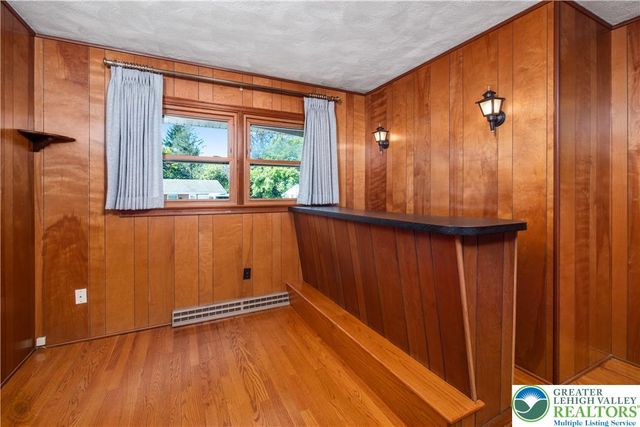 2530 Rosewood Drive, Hanover Twp, PA 18017