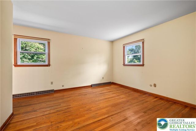 2530 Rosewood Drive, Hanover Twp, PA 18017