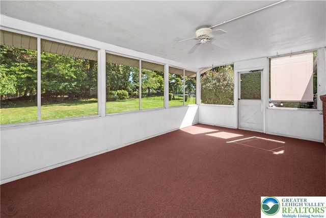 2530 Rosewood Drive, Hanover Twp, PA 18017