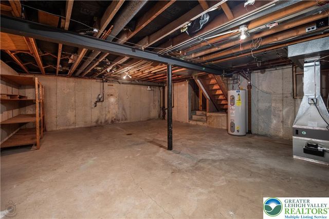 2530 Rosewood Drive, Hanover Twp, PA 18017