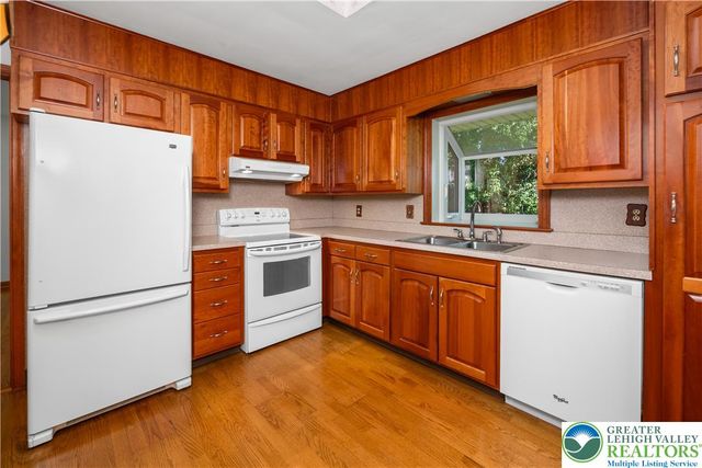 2530 Rosewood Drive, Hanover Twp, PA 18017