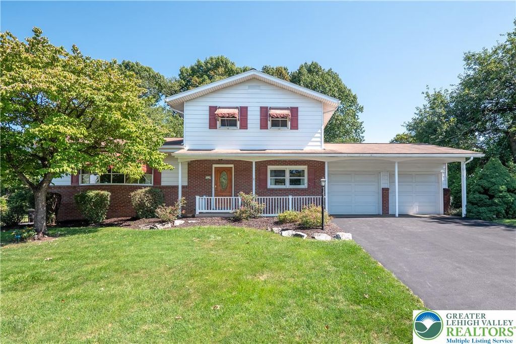 2530 Rosewood Drive, Hanover Twp, PA 18017