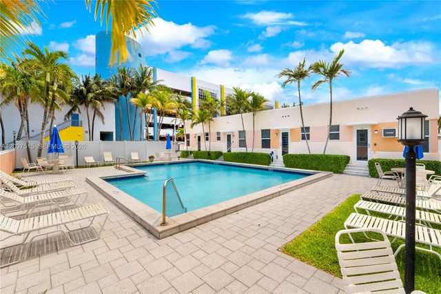 336 Arthur Street 118, Hollywood, FL 33019