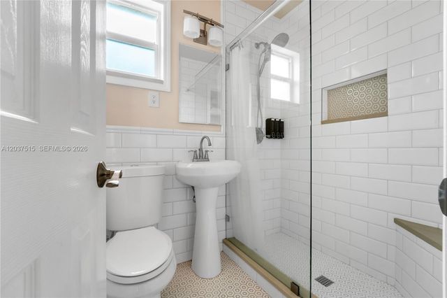 336 Arthur Street 118, Hollywood, FL 33019