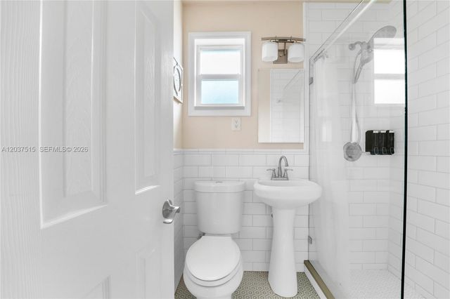 336 Arthur Street 118, Hollywood, FL 33019