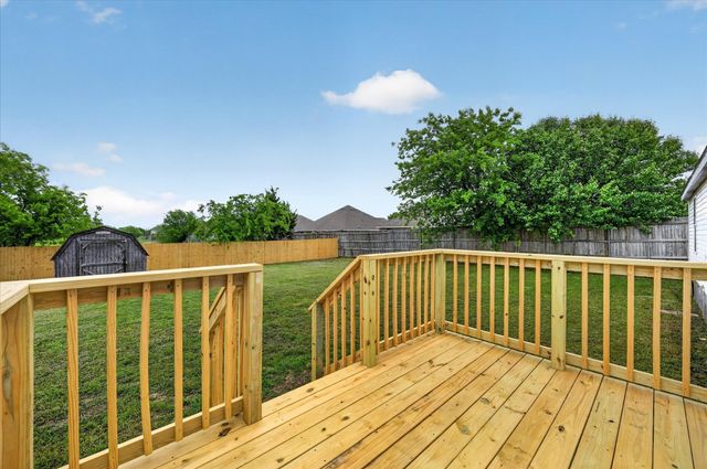 951 Lariat Lane, Mansfield, TX 76063
