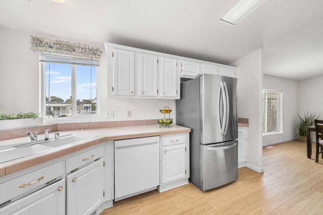 3 Lighthouse Road, Half Moon Bay, CA 94019