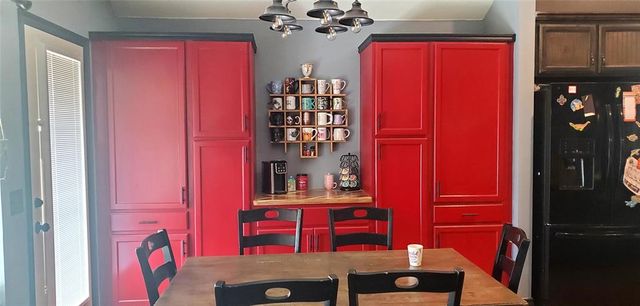 501 Parsons Drive, Yukon, OK 73099
