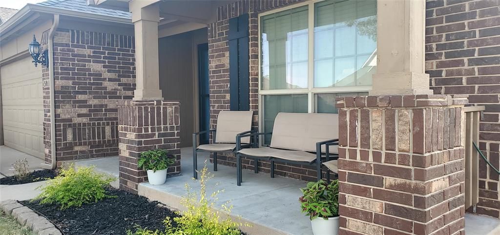 501 Parsons Drive, Yukon, OK 73099