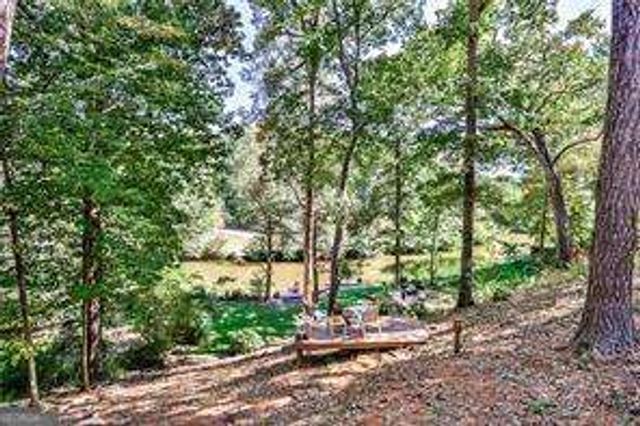 572 Lake Drive, Snellville, GA 30039