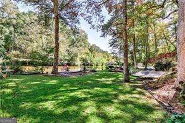 572 Lake Drive, Snellville, GA 30039
