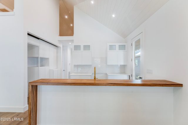 1013 11th Street, Port Royal, SC 29935