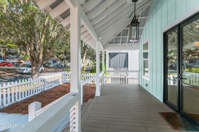 1013 11th Street, Port Royal, SC 29935