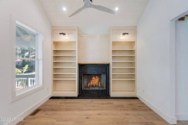 1013 11th Street, Port Royal, SC 29935