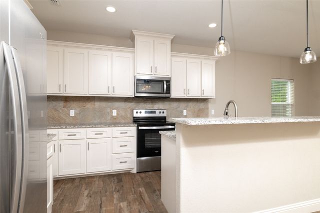 405 Titus Drive, Springtown, TX 76082