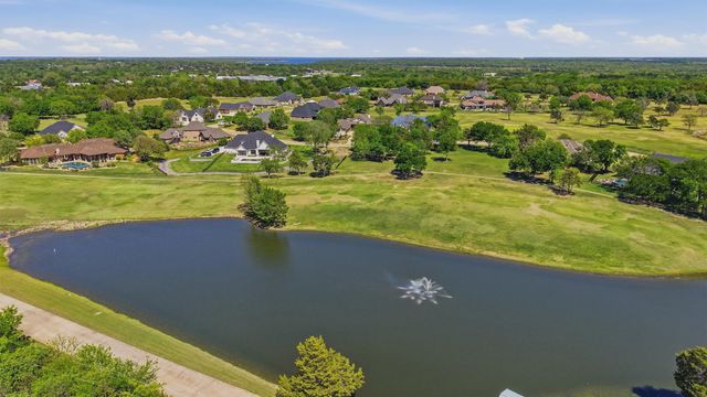38 Palmer Lane, Pottsboro, TX 75076