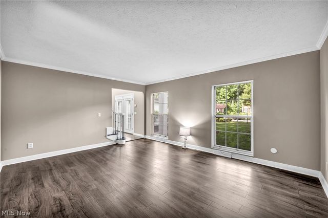 1785 Holdens Arbor Run, Westlake, OH 44145