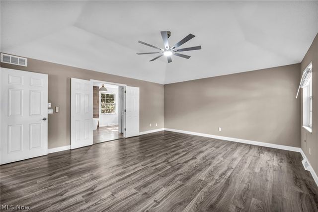 1785 Holdens Arbor Run, Westlake, OH 44145