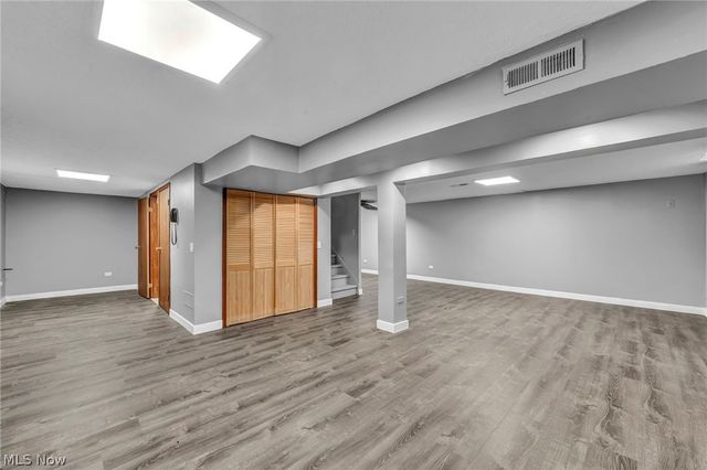 1785 Holdens Arbor Run, Westlake, OH 44145