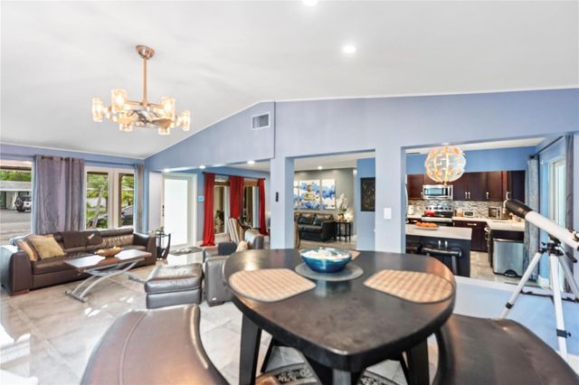 2501 NW 8th Avenue, Wilton Manors, FL 33311