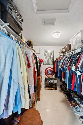 2501 NW 8th Avenue, Wilton Manors, FL 33311