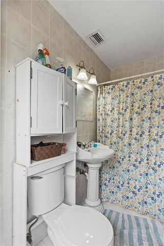 2501 NW 8th Avenue, Wilton Manors, FL 33311