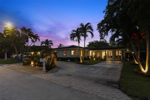 2501 NW 8th Avenue, Wilton Manors, FL 33311