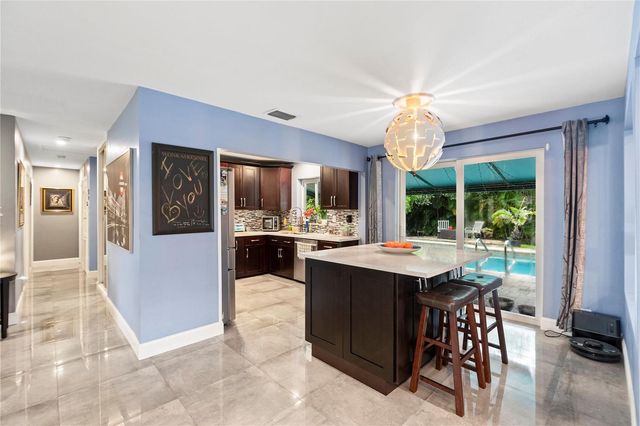 2501 NW 8th Avenue, Wilton Manors, FL 33311