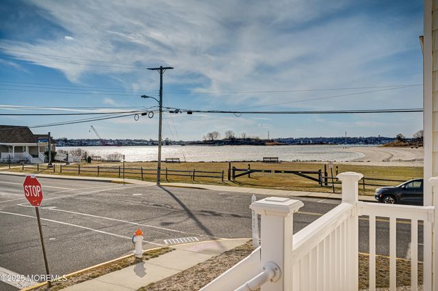 550 Whiting Avenue, Manasquan, NJ 08736