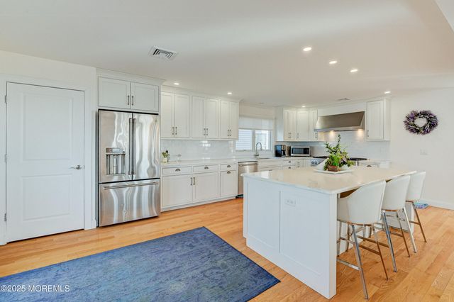 550 Whiting Avenue, Manasquan, NJ 08736