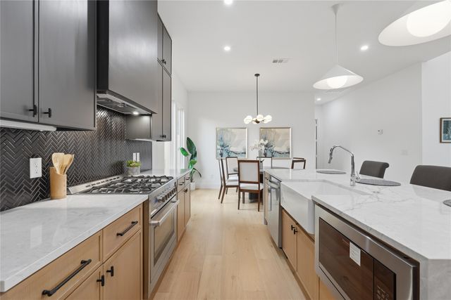 3610 Durango Drive, Dallas, TX 75220
