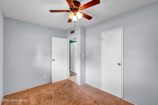 13315 Horncastle Way, Louisville, KY 40272