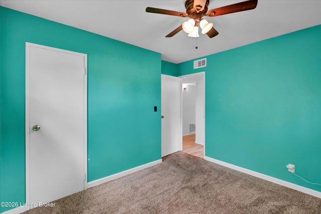 13315 Horncastle Way, Louisville, KY 40272