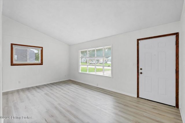 13315 Horncastle Way, Louisville, KY 40272