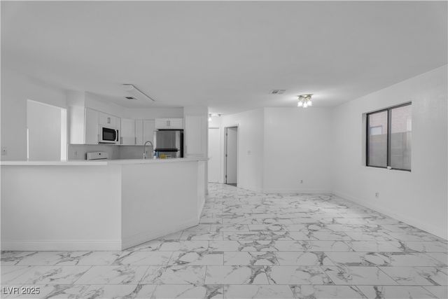 137 Wynntry Drive, Henderson, NV 89074