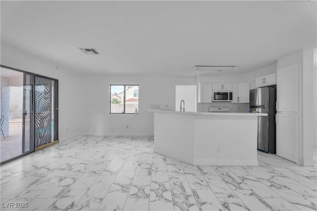 137 Wynntry Drive, Henderson, NV 89074