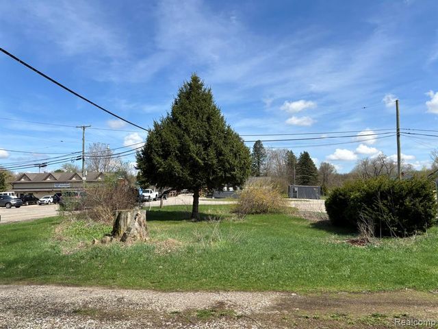 4490 Peppermill Road, Attica, MI 48412