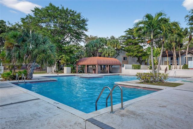 14106 SW 93rd Ln 14106, Miami, FL 33186