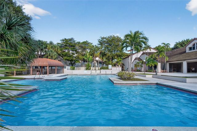 14106 SW 93rd Ln 14106, Miami, FL 33186