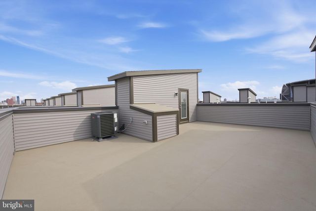 128B LOCKE ST, Baltimore, MD 21230