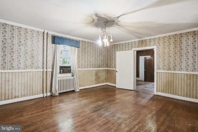 7927 MAIN ST, Middletown, VA 22645